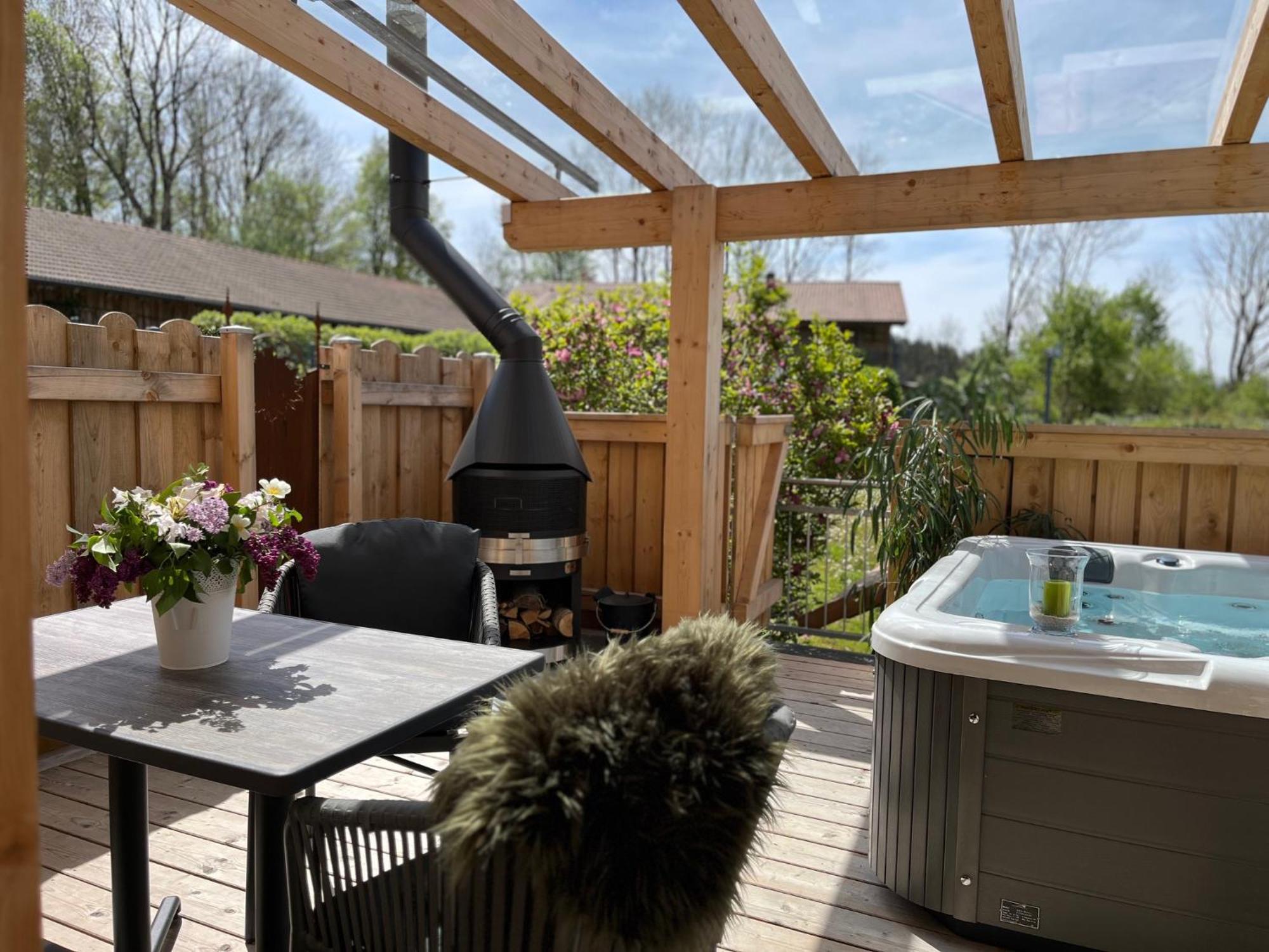 Chalet Waldzeit Zachenberg ภายนอก รูปภาพ
